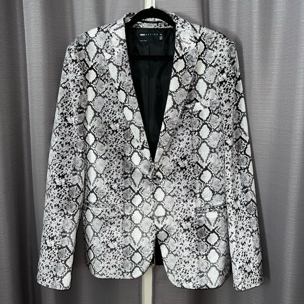 ASOS DESIGN SNAKE PRINT VELVET BLAZER